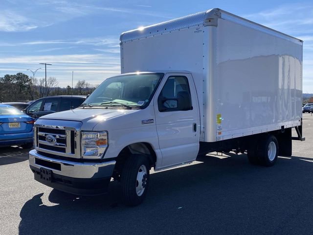 New 2025 Ford E-350 and Econoline 350 Super Duty w/ Power Equipment Group RWD image 6