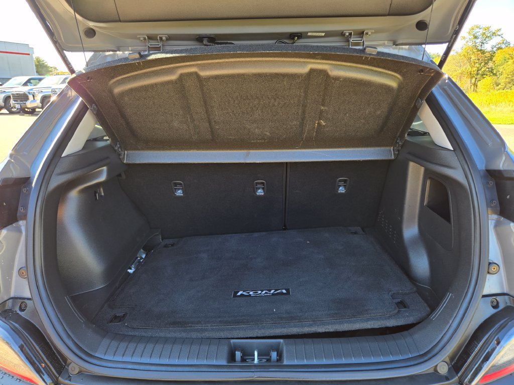 Used 2023 Hyundai Kona SEL AWD/4WD image 11