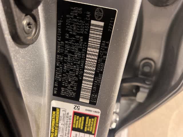 Used 2020 Toyota Camry SE w/ Carpet Mat Package FWD image 22