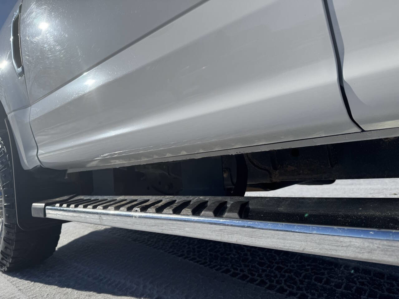 Used 2019 Ford F350 XLT w/ FX4 Off-Road Package image 18