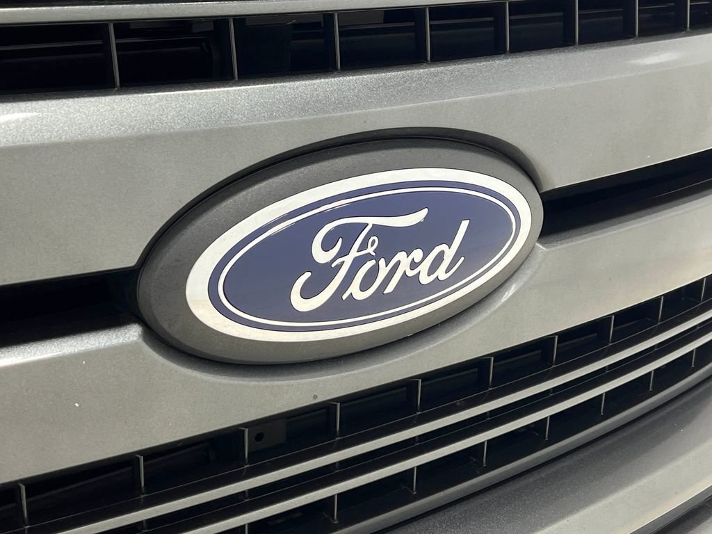 Used 2019 Ford F150 Lariat w/ Equipment Group 502A Luxury AWD/4WD image 41