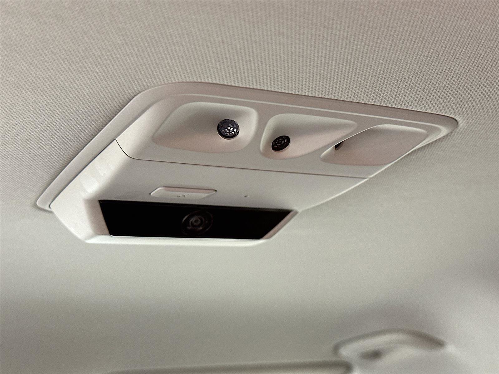 Used 2022 Kia Carnival SX image 35