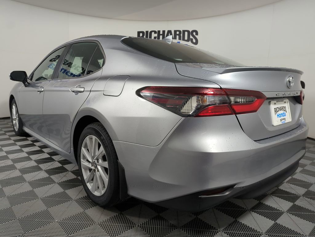 Used 2024 Toyota Camry LE image 2