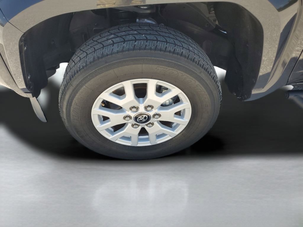 Certified 2024 Toyota Tacoma SR5 image 10