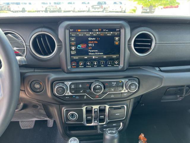 Certified 2023 Jeep Wrangler Unlimited Sahara w/ Dual Top Group image 14