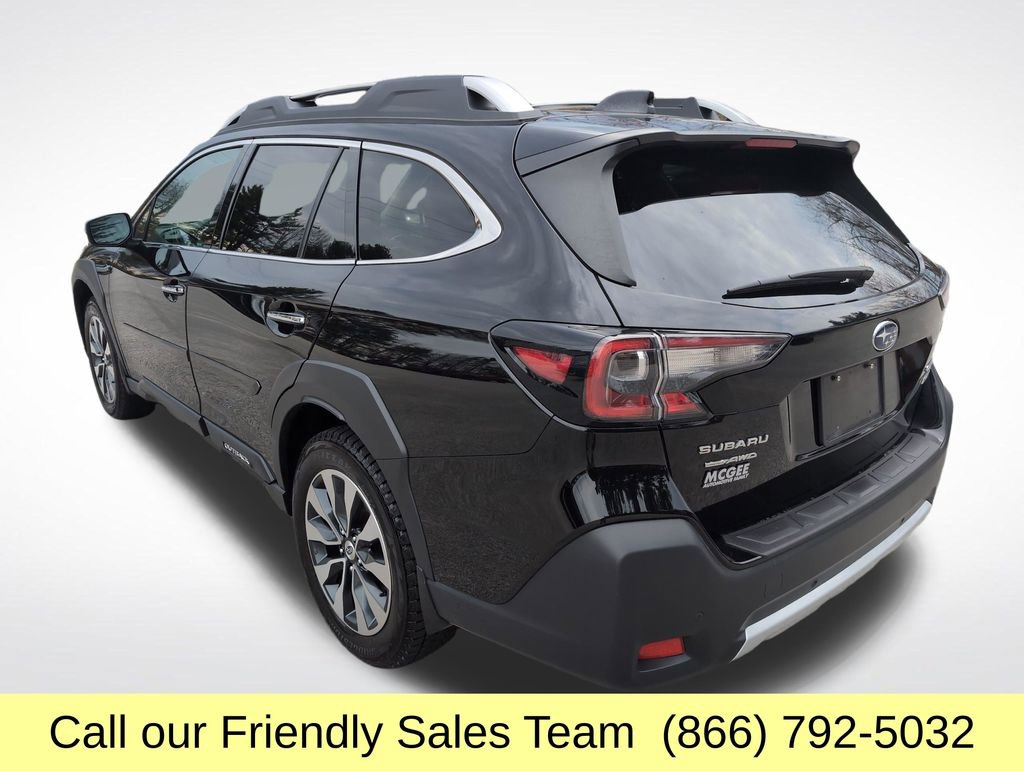 Used 2023 Subaru Outback Touring XT AWD/4WD image 3