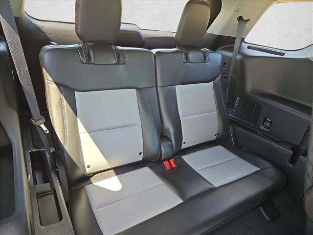 Used 2022 Ford Explorer XLT w/ Equipment Group 202A image 19