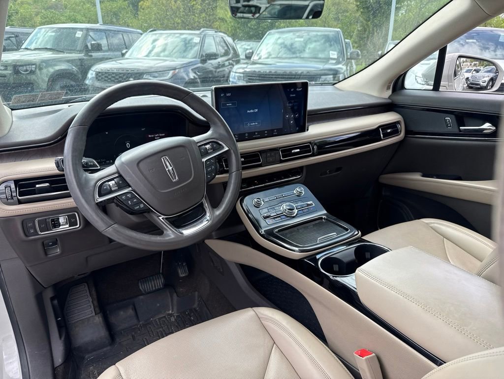 Used 2022 Lincoln Nautilus Reserve AWD/4WD image 8