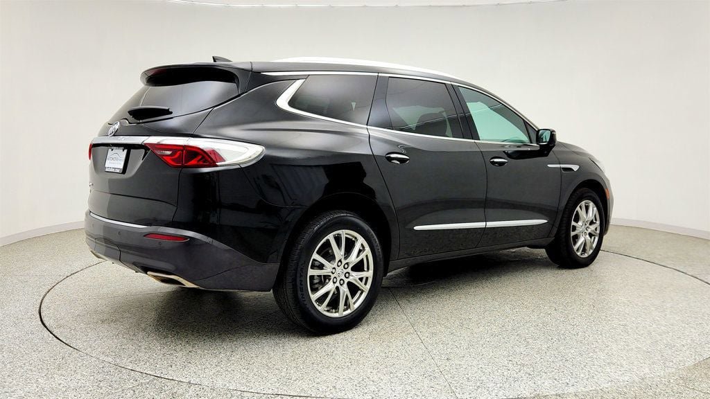 Used 2023 Buick Enclave Essence w/ Experience Buick Package AWD/4WD image 5