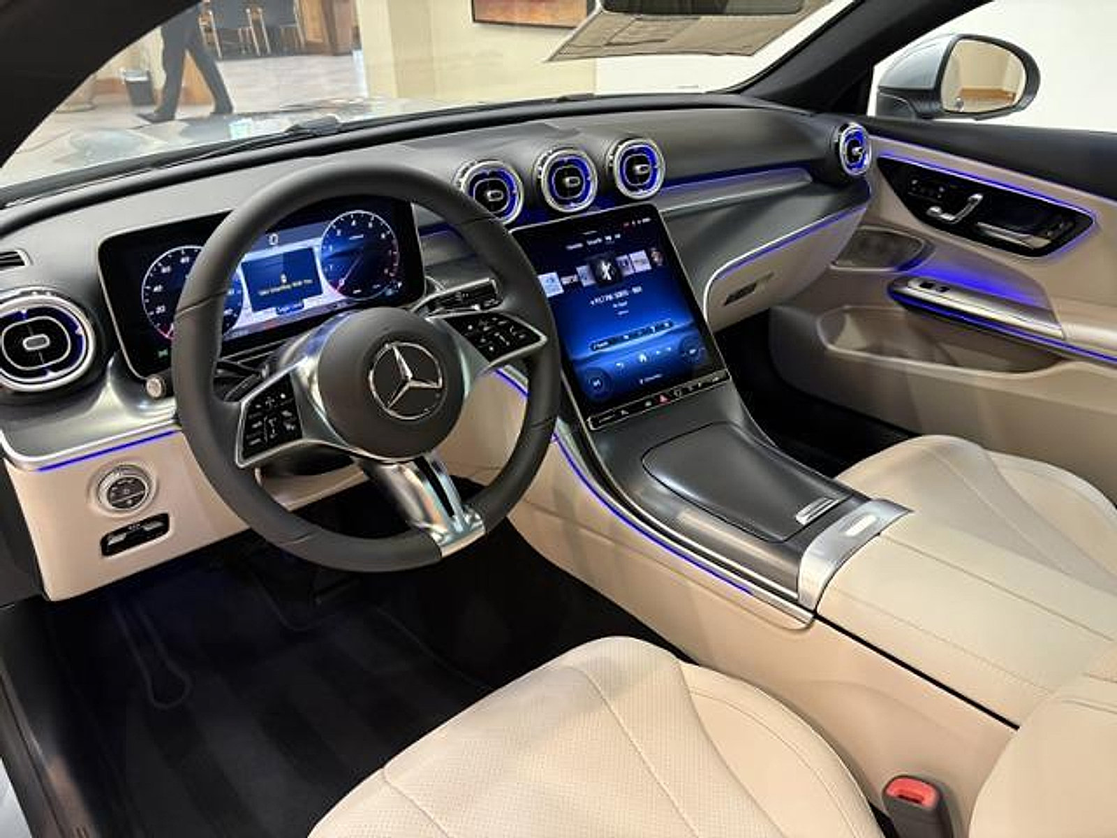 New 2026 Mercedes-Benz CLE 300 4MATIC Coupe image 12