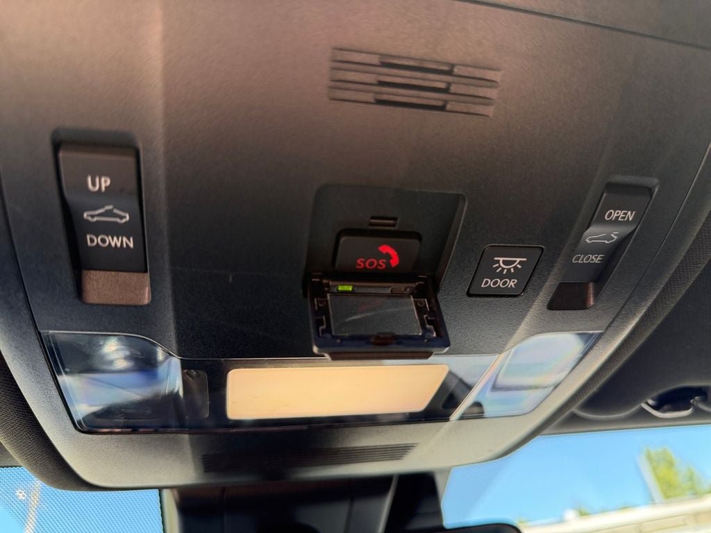Used 2024 Lexus IS 350 F Sport w/ Navigation Package RWD image 33