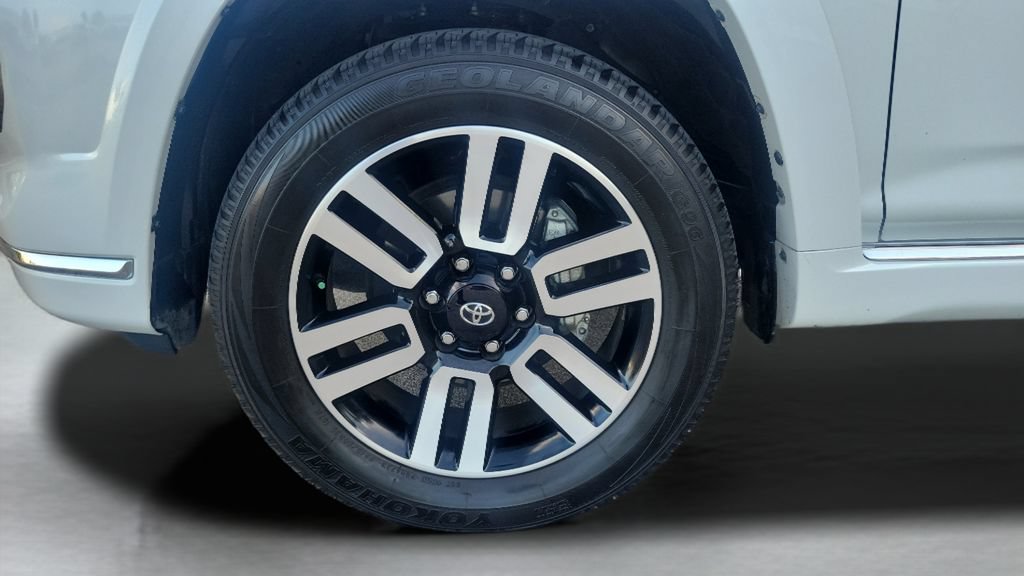 Certified 2024 Toyota 4Runner Limited AWD/4WD image 26