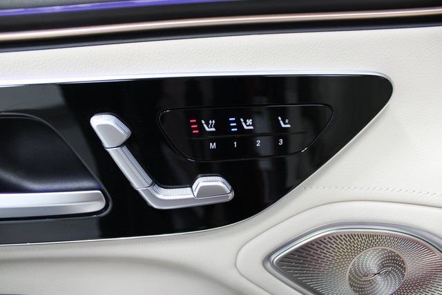 Used 2022 Mercedes-Benz EQS 450+ Sedan image 20