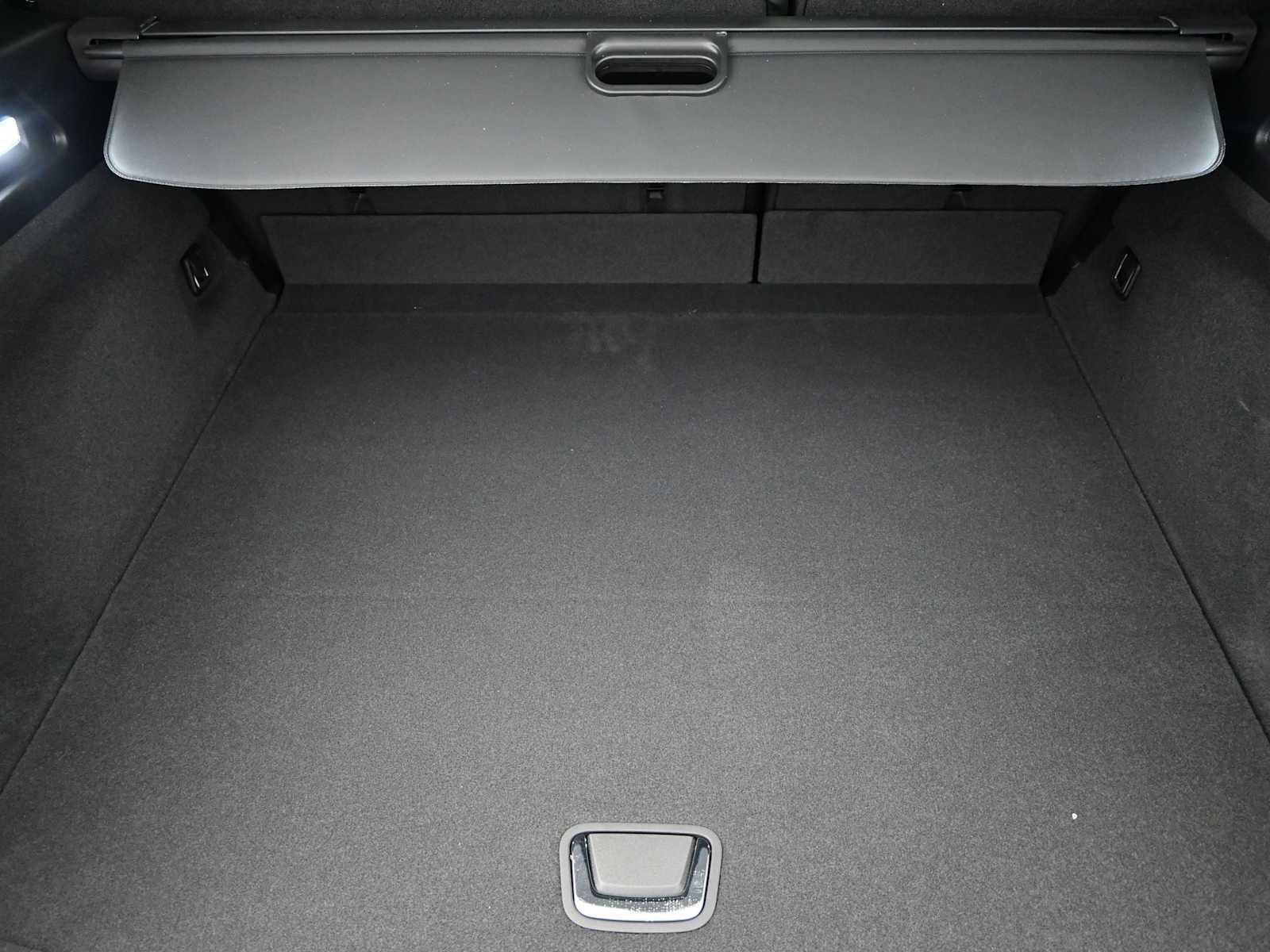 New 2026 Cadillac Lyriq V image 23