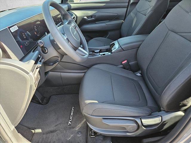 New 2026 Hyundai Tucson SE image 12