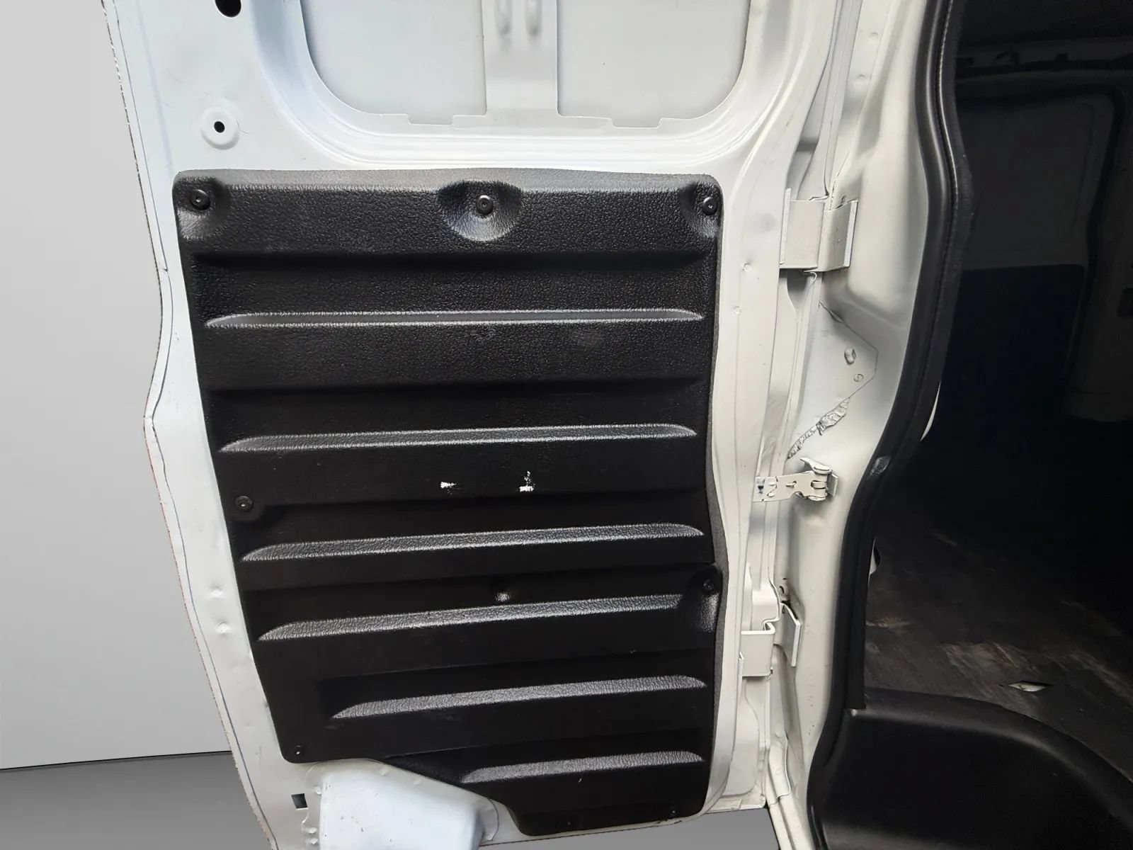 Used 2020 Chevrolet Express 2500 w/ Driver Convenience Package RWD image 32
