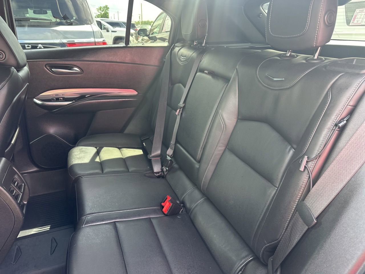 Used 2019 Cadillac XT4 Premium Luxury w/ Cold Weather Package image 12