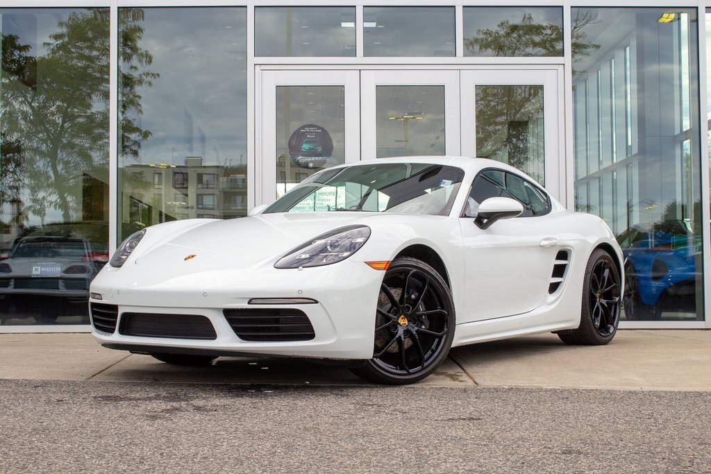 Used 2025 Porsche 718 Cayman w/ Sport Chrono Package image 1