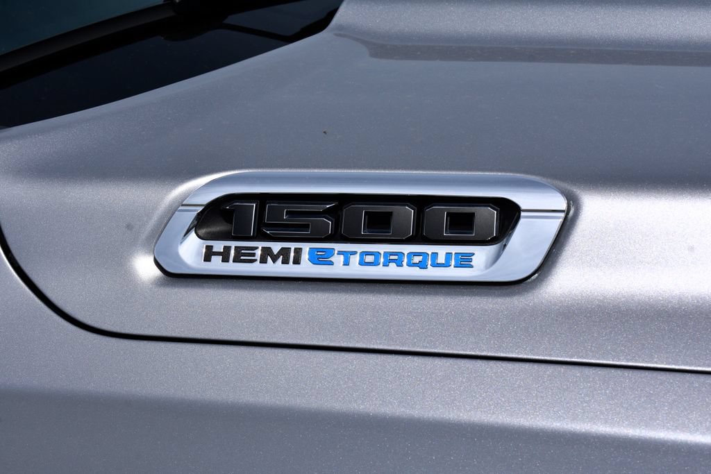 Used 2022 RAM 1500 Big Horn AWD/4WD image 8
