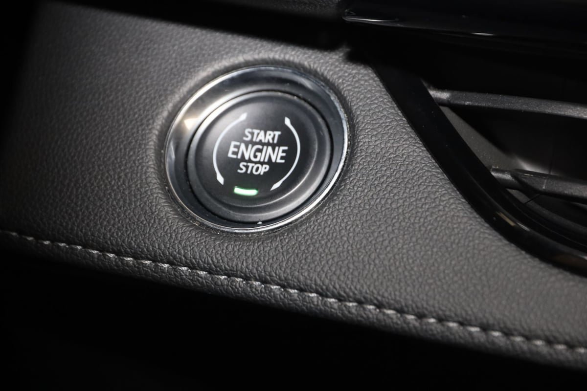 Used 2025 Buick Enclave Sport Touring FWD image 30