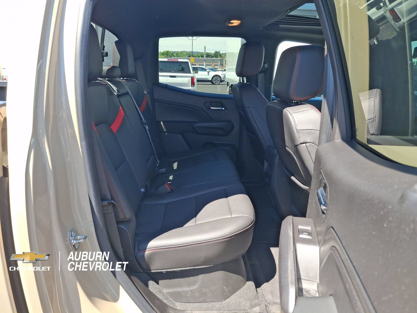 Certified 2023 Chevrolet Colorado Z71 w/ Z71 Convenience Package 2 AWD/4WD image 19