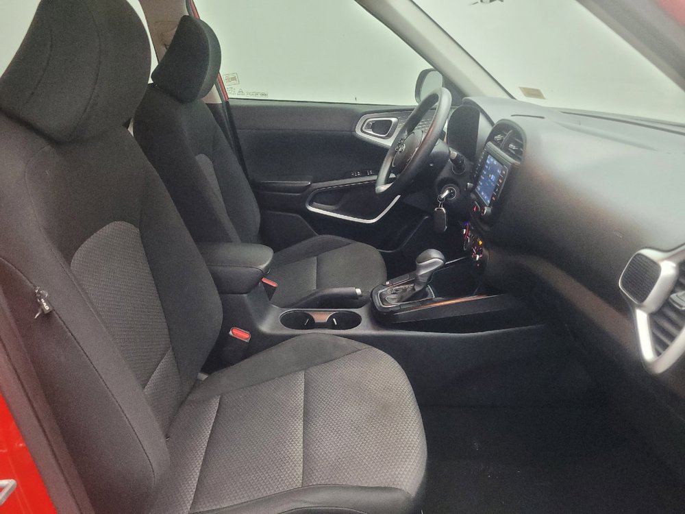 Used 2021 Kia Soul LX FWD image 21