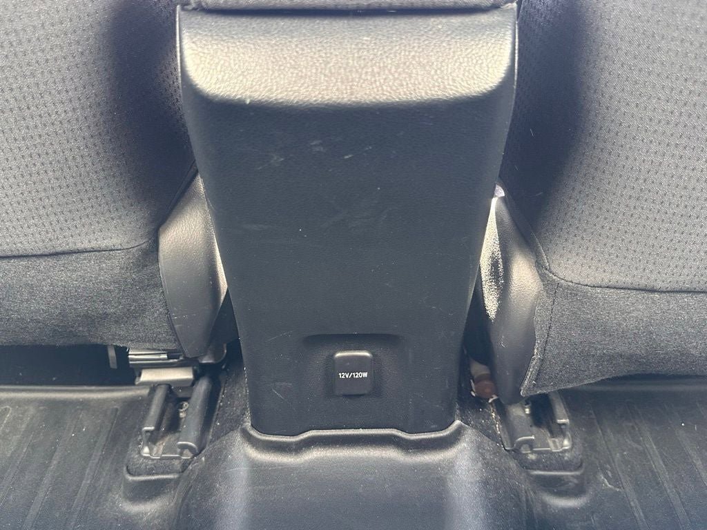 Used 2018 Toyota Prius Three FWD image 40
