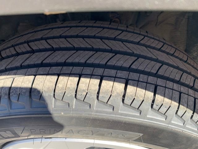 Used 2024 Toyota RAV4 LE image 11