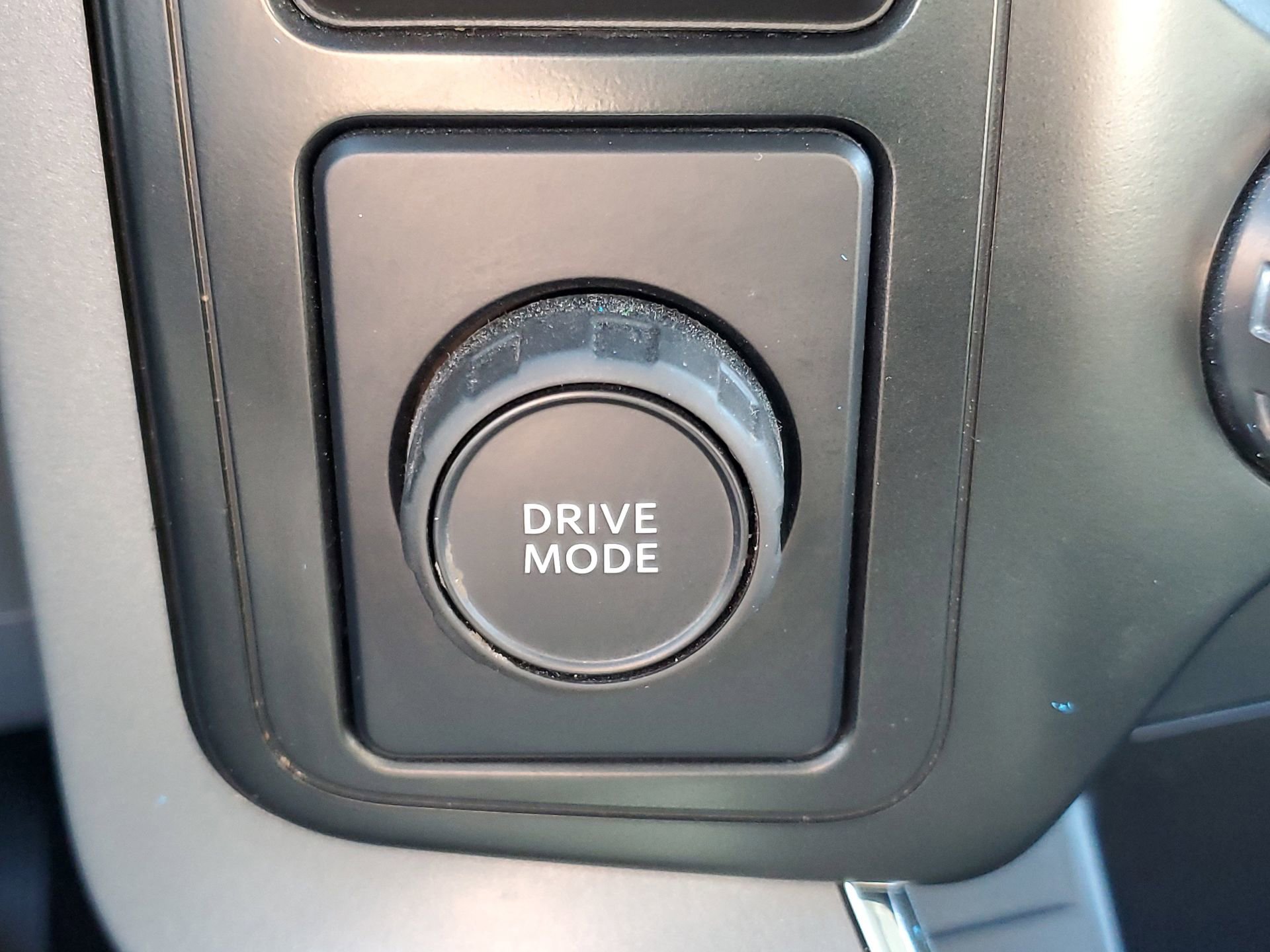 Used 2024 Ford F150 XLT w/ Mobile Office Package image 32