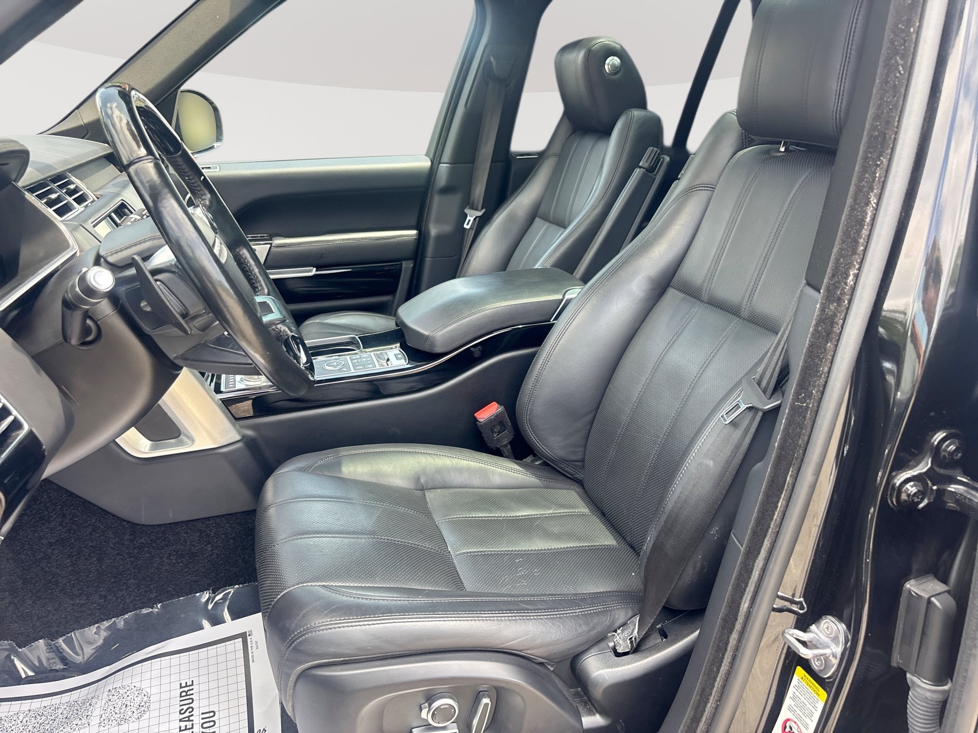 Used 2016 Land Rover Range Rover Supercharged AWD/4WD image 13