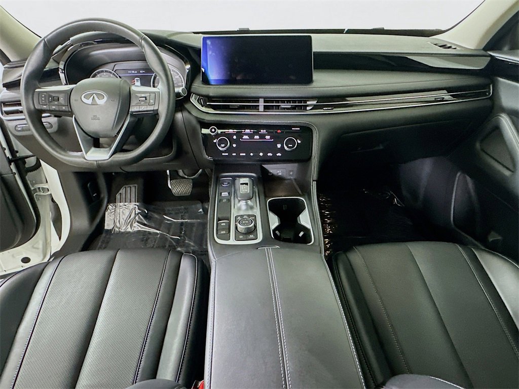 Used 2025 INFINITI QX60 Pure image 17