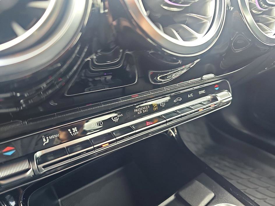 Used 2023 Mercedes-Benz CLA 250 4MATIC image 24