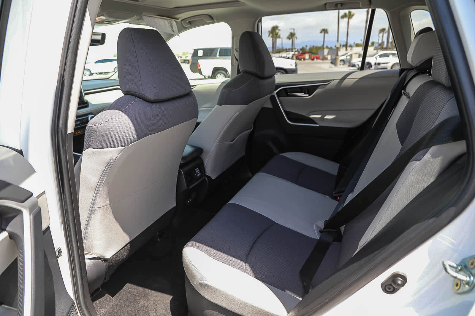 Certified 2025 Toyota RAV4 XLE w/ Convenience Package AWD/4WD image 19