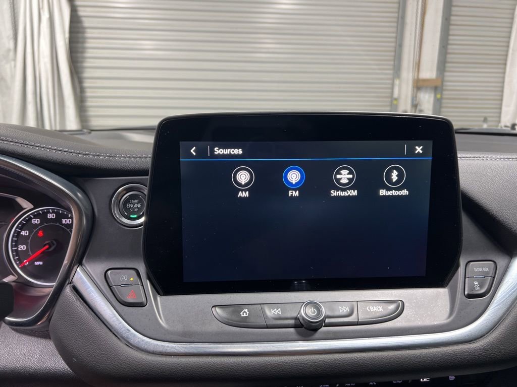 Used 2025 Chevrolet Blazer LT image 32