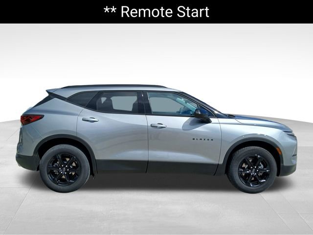 Used 2023 Chevrolet Blazer LT w/ Midnight/Sport Edition image 6