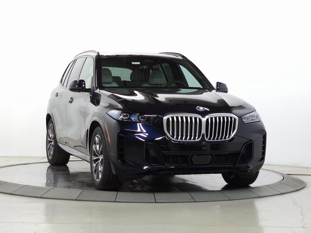 New 2026 BMW X5 xDrive50e AWD/4WD image 1