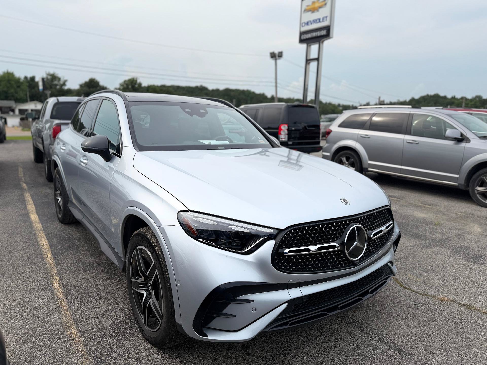 Used 2023 Mercedes-Benz GLC 300 4MATIC w/ Pinnacle Trim Package