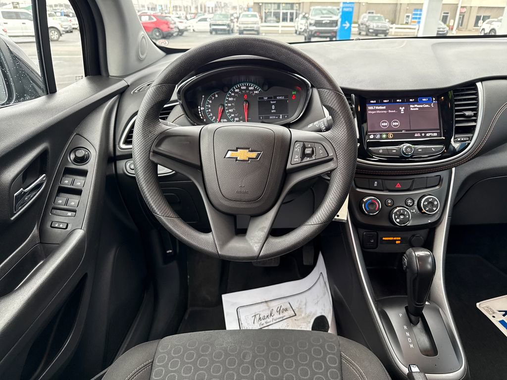 Used 2021 Chevrolet Trax LS image 16