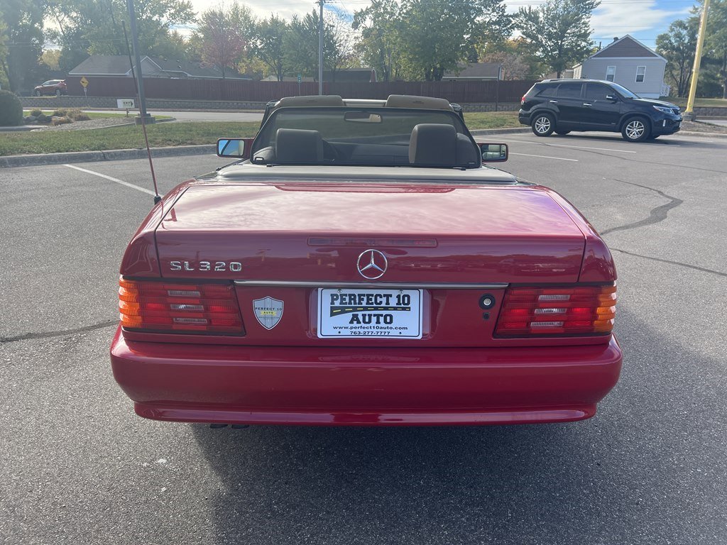 Used 1994 Mercedes-Benz SL 320 image 10