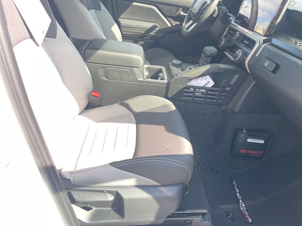 New 2025 Toyota Tacoma TRD Sport image 17