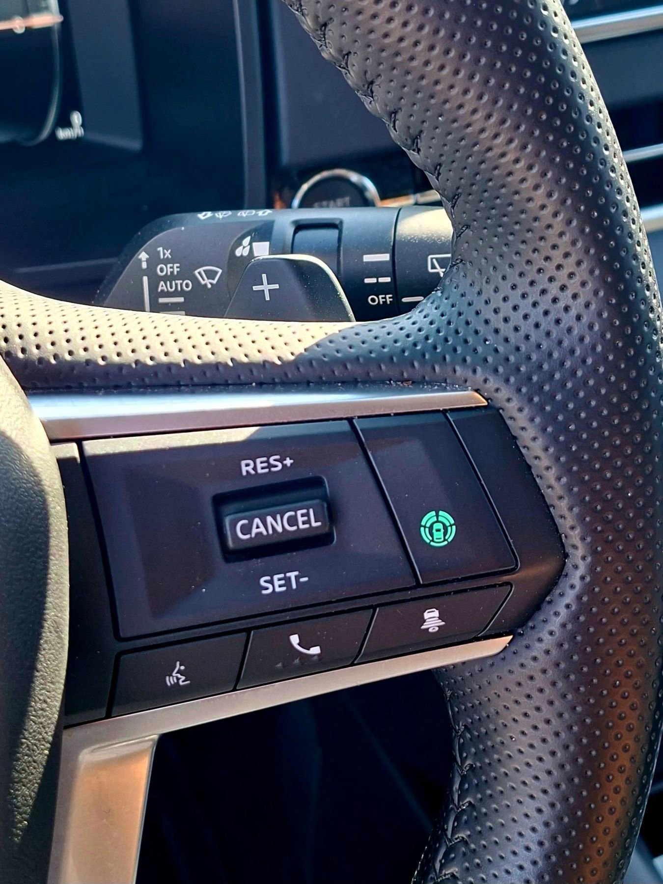 Used 2024 Mitsubishi Outlander Ralliart AWD/4WD image 24