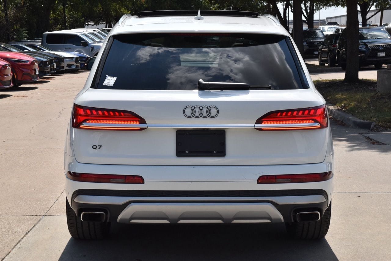 Used 2025 Audi Q7 3.0T Premium Plus AWD/4WD image 9