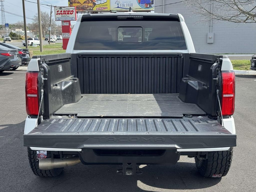 Used 2024 Toyota Tacoma SR5 image 17