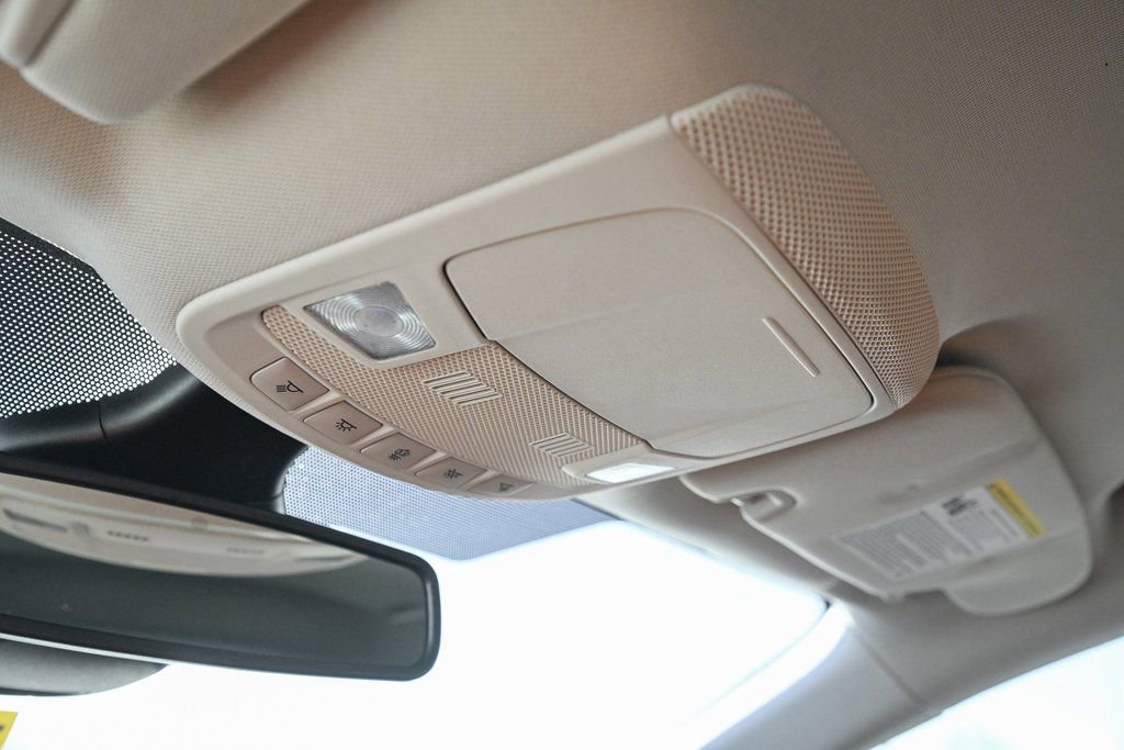 Used 2024 Ford Edge SEL w/ Convenience Package image 42