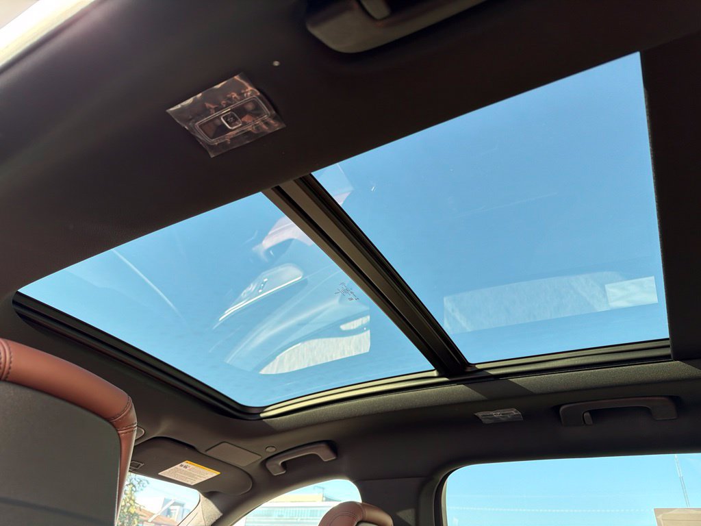 New 2026 Lincoln Nautilus Reserve AWD/4WD image 37