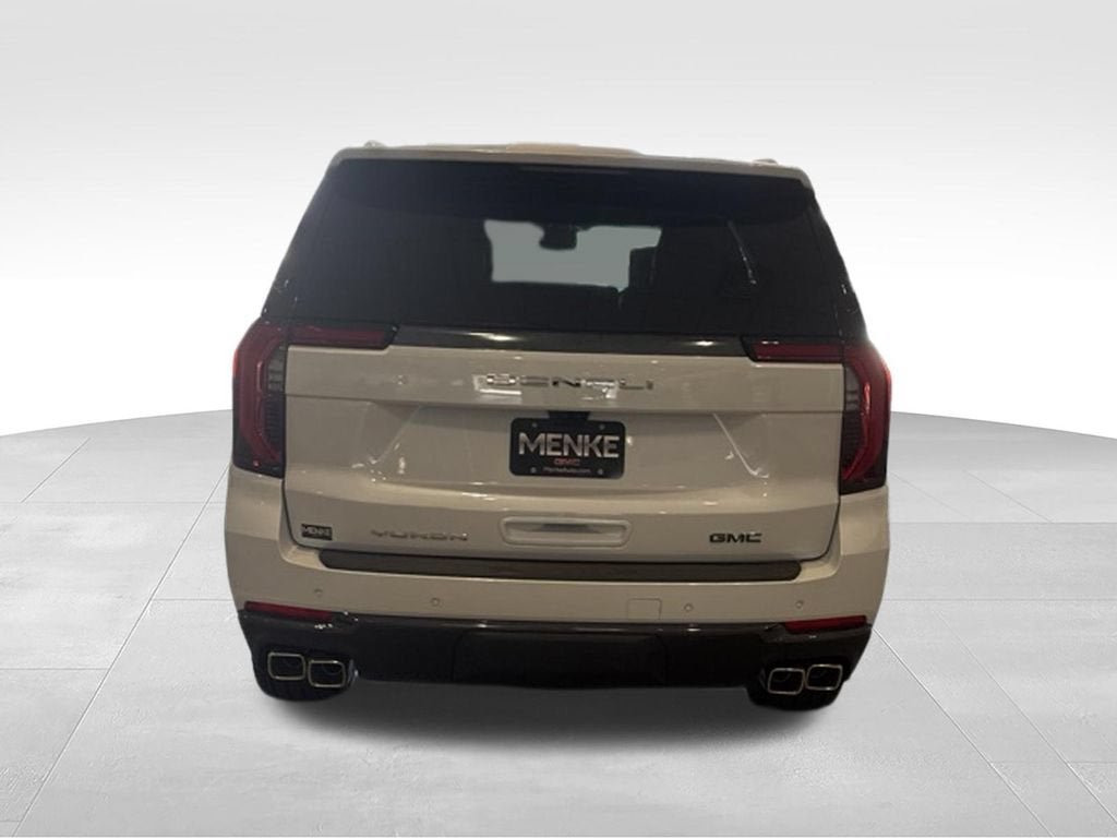 New 2026 GMC Yukon Denali Ultimate w/ LPO, Floor Liner Package AWD/4WD image 6
