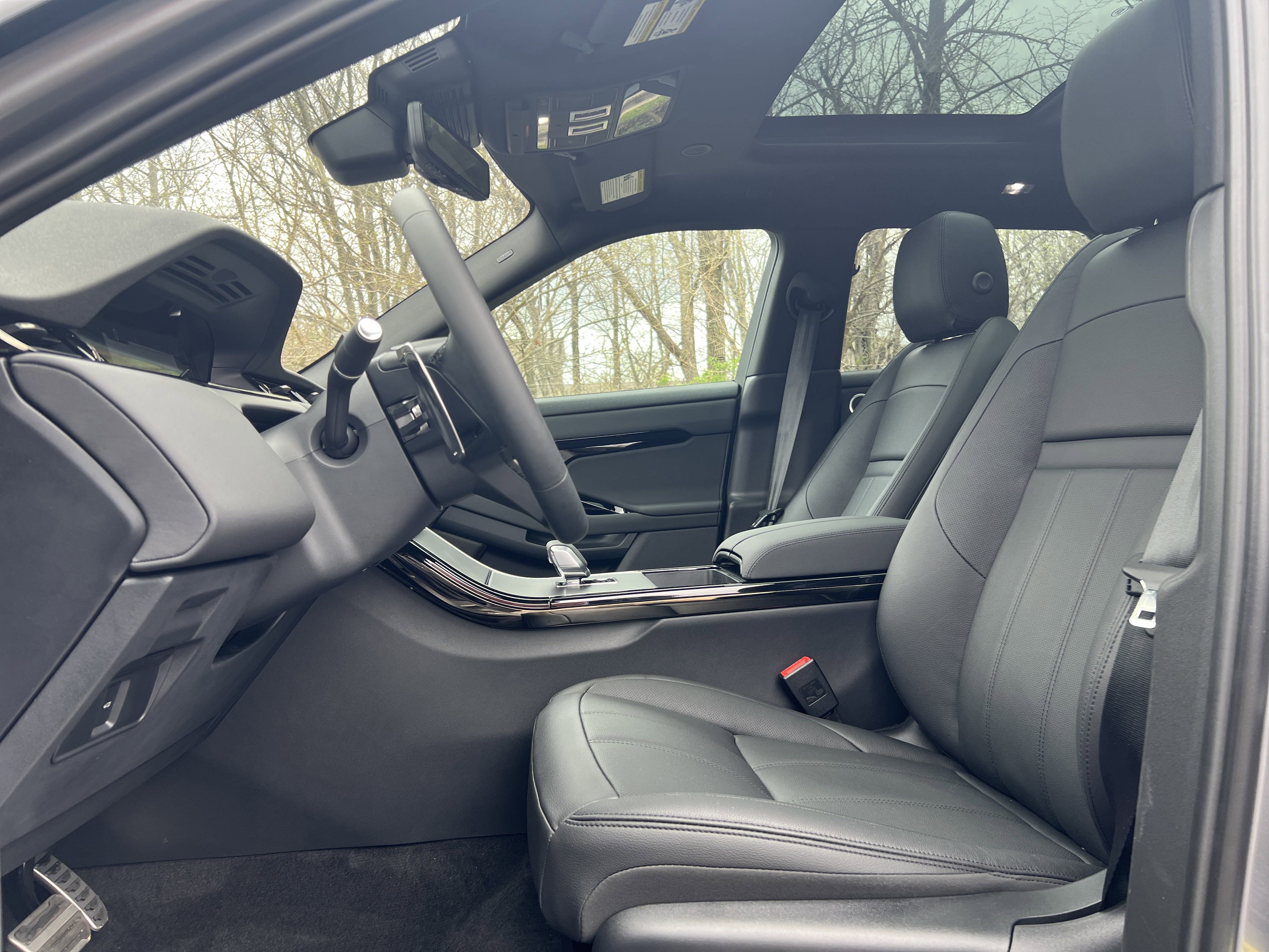 New 2026 Land Rover Range Rover Evoque Dynamic SE image 23