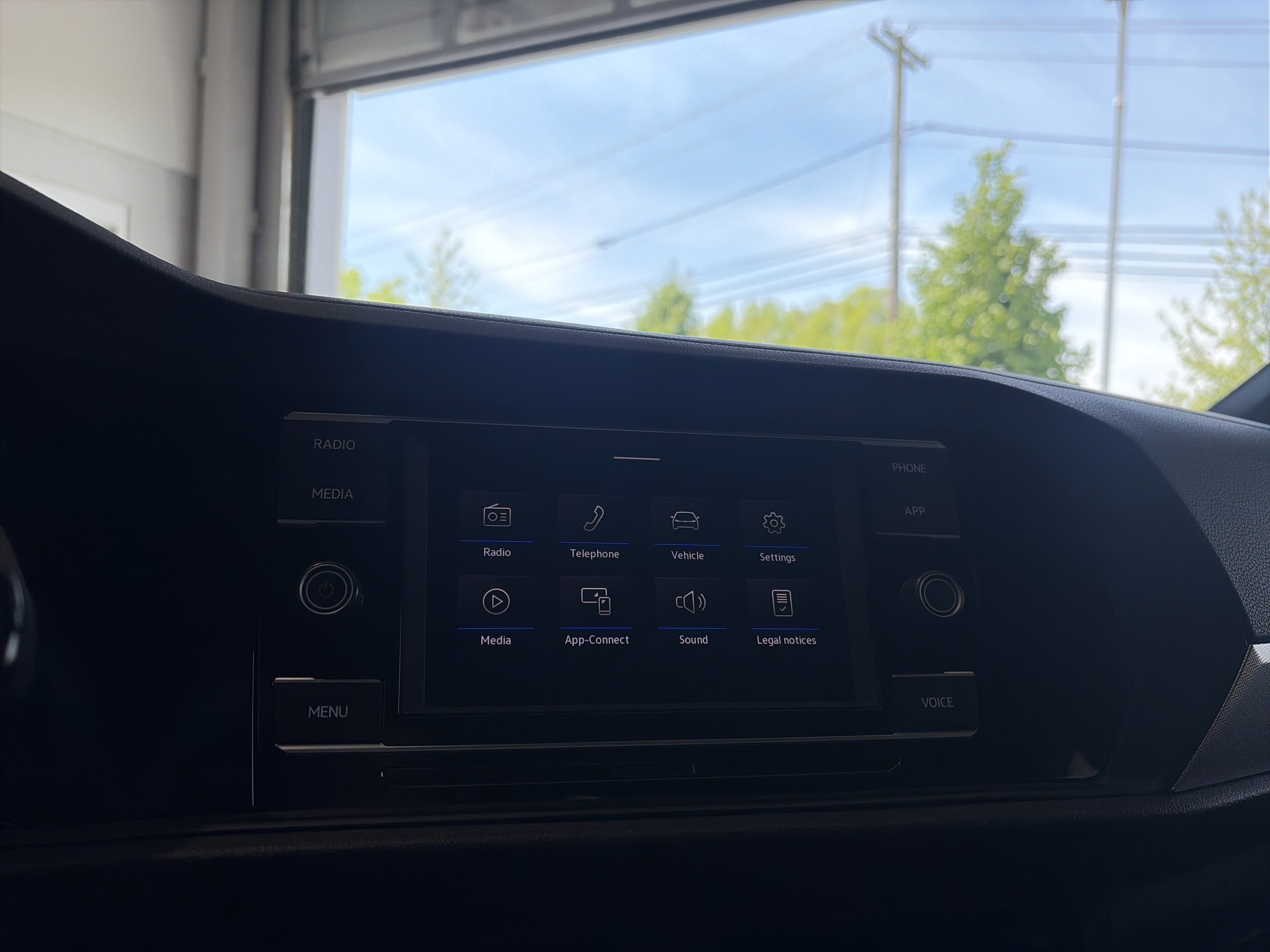 Used 2024 Volkswagen Jetta Sport FWD image 35