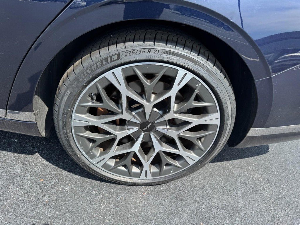 Used 2023 Genesis G90 3.5T AWD/4WD image 6