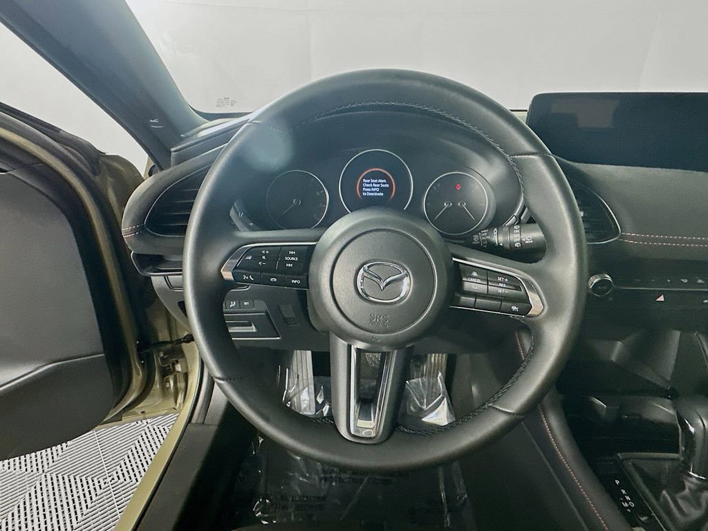 Certified 2025 MAZDA MAZDA3 Carbon AWD/4WD image 16